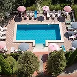 Grand Hotel