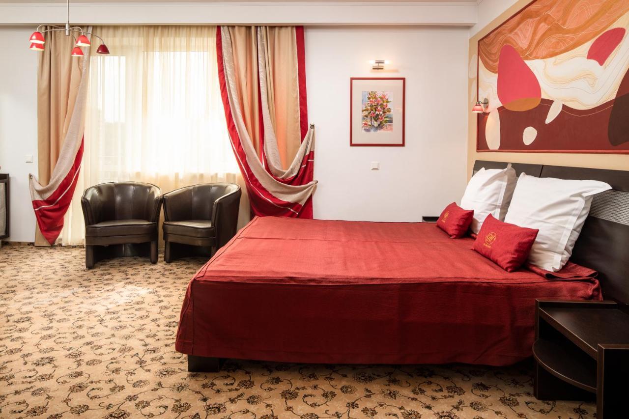Grand Hotel 4*